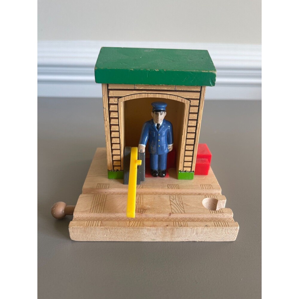 Thomas the Tank Engine Wooden Conductor Shed #5 Guilane 2001 Train Track Toll